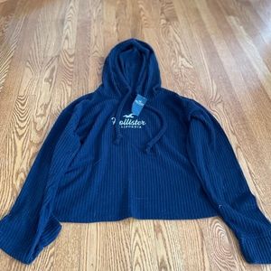 Hollister NWT Girls top